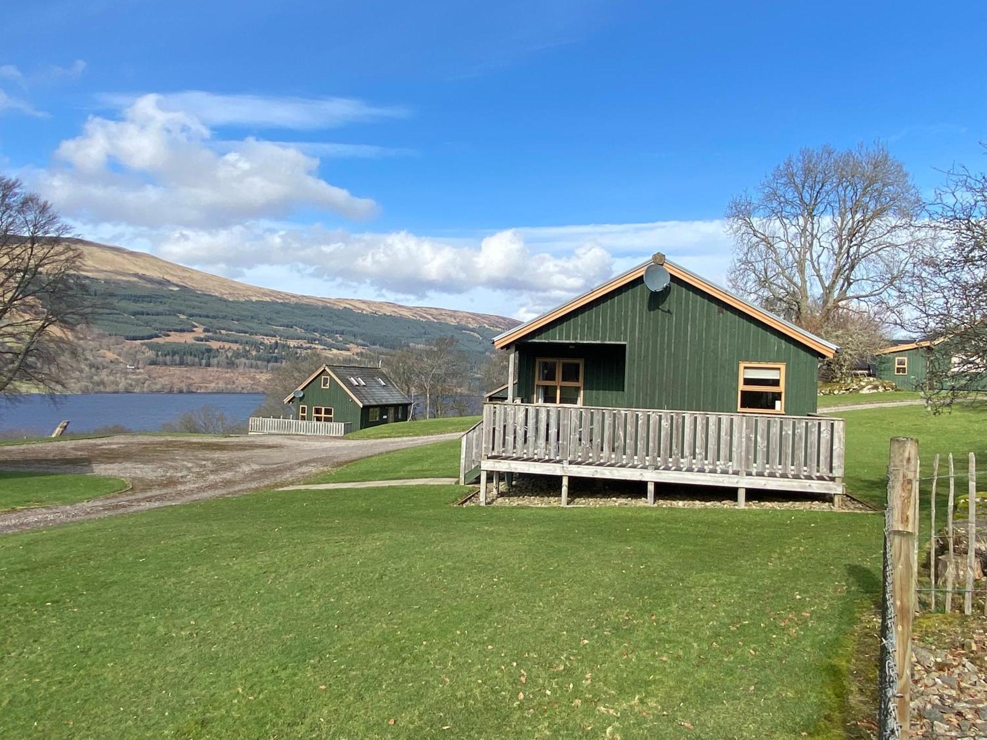 Bracken Lodges, Loch Tay, Linnie Lodge Aberfeldy Exterior photo